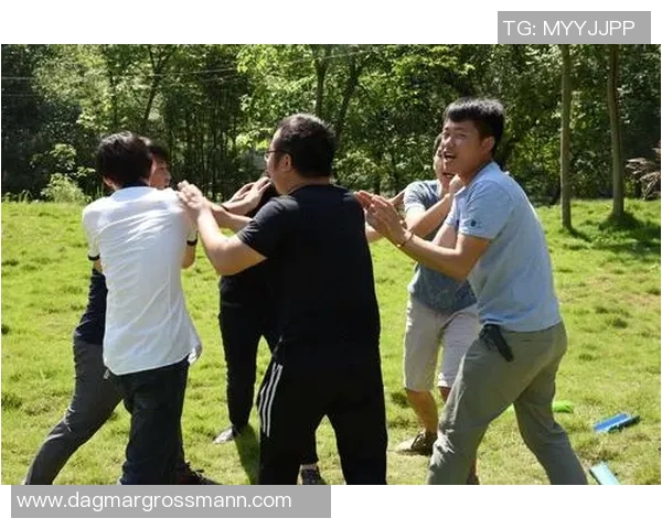 s15电竞总决赛吴静深度解析CSGO战术与团队配合的成功经验分享 s15电竞总决赛吴静深度解析CSGO战术与团队配合的成功经验分享