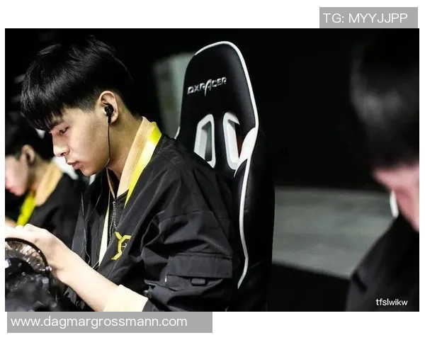 电竞比分权威发布和平精英实力榜单揭晓全新意识排名引发热议 电竞比分权威发布和平精英实力榜单揭晓全新意识排名引发热议